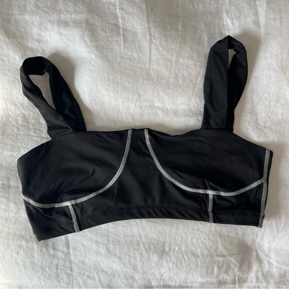 NWOT WeWoreWhat athletic bra top